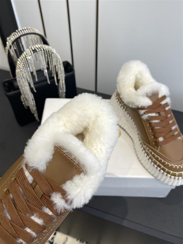 2025112815382194 410